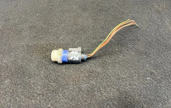 Coolant temperature sensor