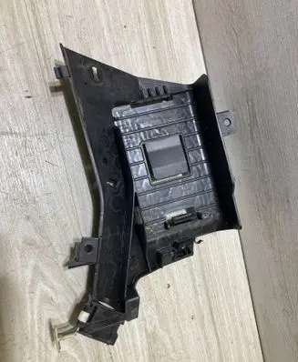 BMW 1 F70 Engine control unit holder 9855653