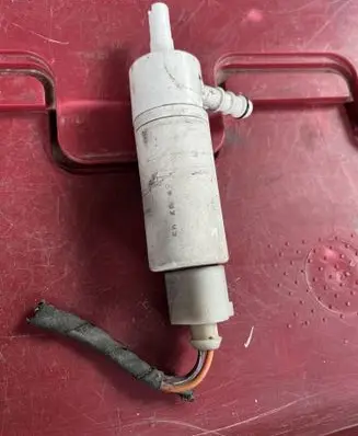 Mercedes-Benz ML W164 Windscreen/windshield washer pump 30155