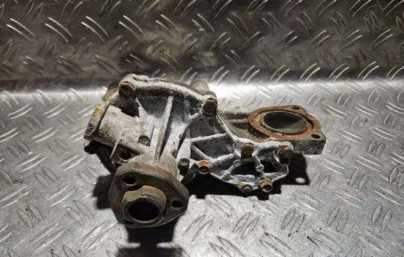 Volkswagen Golf III Water pump 056121013 056121013E
