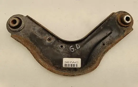 Chrysler Pacifica Rear control arm 68235367A 367AC