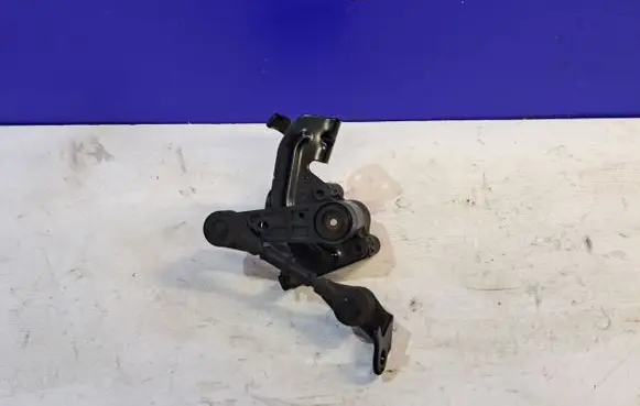 Jaguar XE Rear air suspension level height sensor GX733C280DB