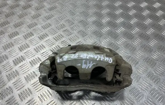 Mitsubishi Outlander IV Front brake caliper 510005MT0A