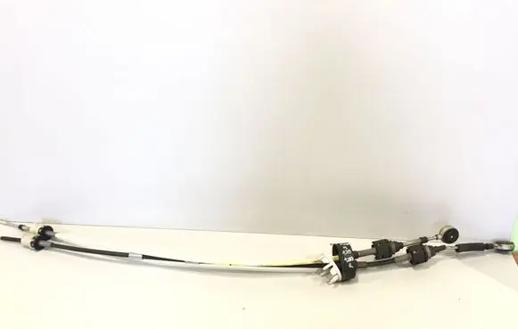 Opel Astra H Gear shift cable linkage