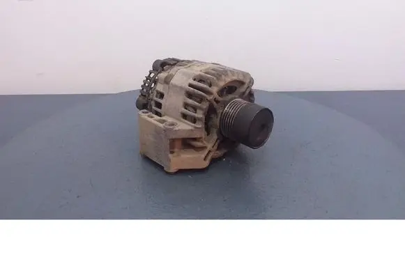 Opel Corsa D Generator/alternator 13222935
