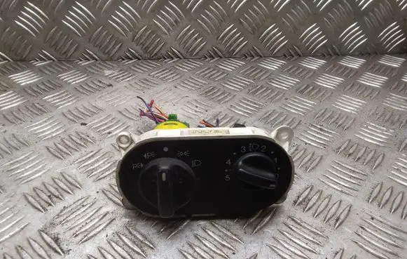 Ford Mondeo Mk III Light switch 95BB13K196CA