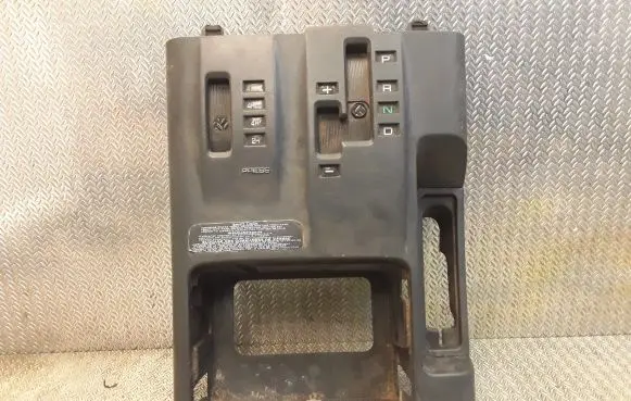Gear shifter surround trim plastic