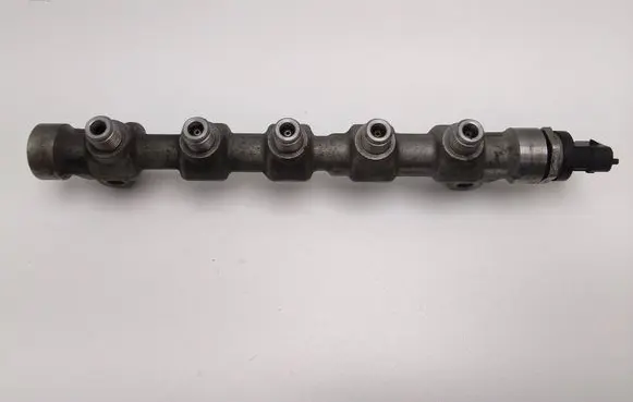 Hyundai i40 Fuel main line pipe 0445214181 314002A420