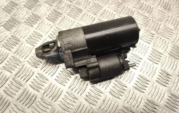 Mercedes-Benz C W204 Starter motor A0061516101 20080415