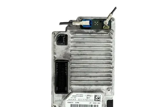 Ford Kuga III GPS navigation control unit/module LJ6T-14G532-MGR LU5T-14G371-GMF