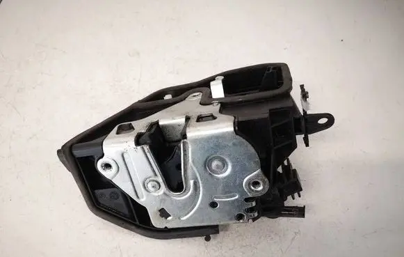 BMW 5 F10 F11 Front door lock A053702