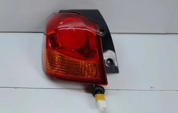 Mitsubishi ASX Rear fog light A046040 P9372