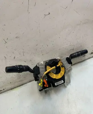 Mazda 3 I Wiper turn signal indicator stalk/switch 17D798