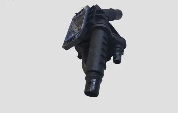 Peugeot 508 Thermostat/thermostat housing 9684588980
