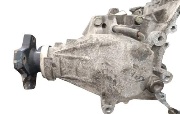 Nissan X-Trail T31 Gearbox transfer box case 