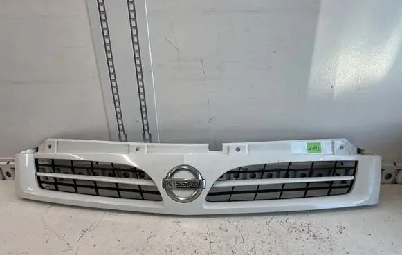 Nissan Primastar Front grill 8200233586