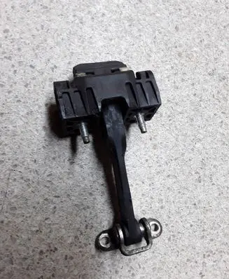 Alfa Romeo 159 Rear door check strap stopper 60690660