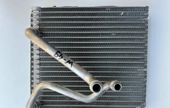 Air conditioning (A/C) radiator (interior)