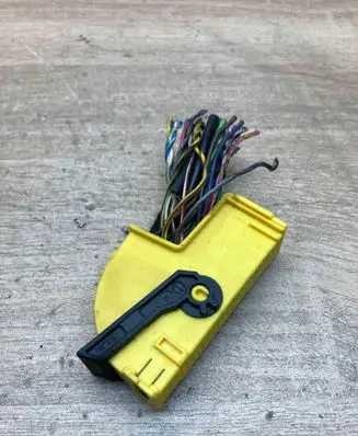 BMW 5 E39 Plug wire 6920097 14524441