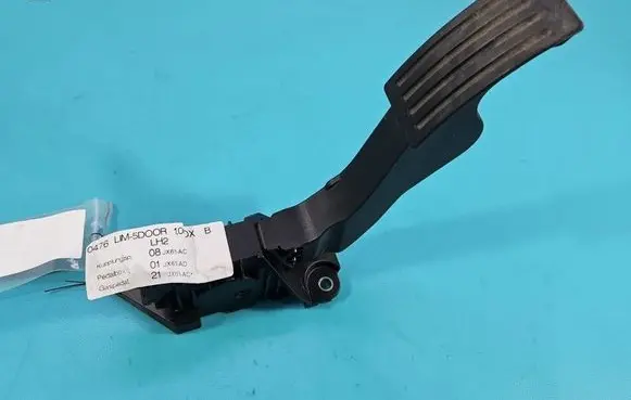Ford Focus Accelerator throttle pedal JX619F836AC IMPRK1584171