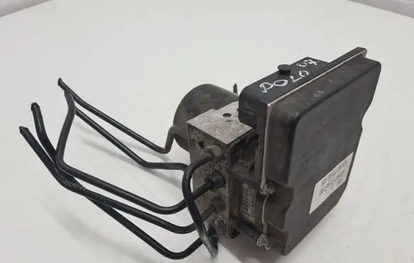 Volkswagen Polo IV 9N3 ABS Pump 6Q0907379AS