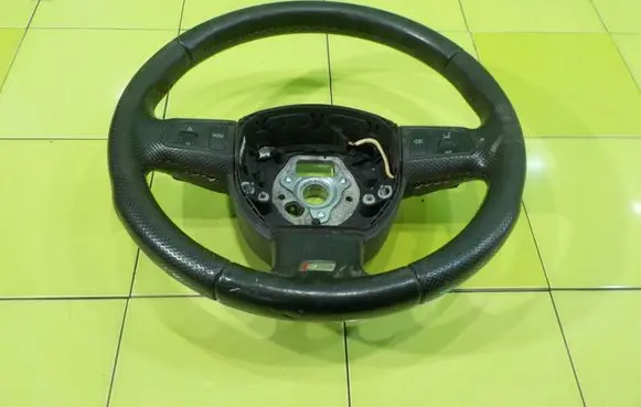 Audi A4 S4 B7 8E 8H Steering wheel 8P0419091EE 8P0124A