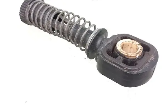 Volkswagen Caddy Gear shift cable linkage 1J0711761B