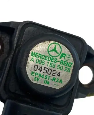 Mercedes-Benz E W212 Air pressure sensor A0051535028 0051535028