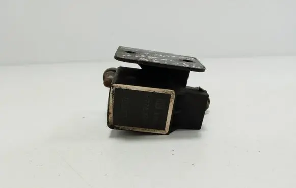 BMW 5 E60 E61 Headlight/headlamp level sensor 6778809