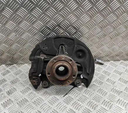 Citroen C5 Aircross Front wheel hub 1610138080