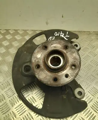 Volkswagen Crafter Front wheel hub A24118