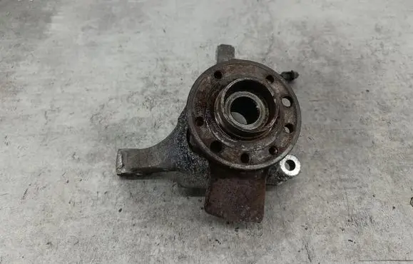 Opel Vectra C Front wheel hub spindle knuckle 