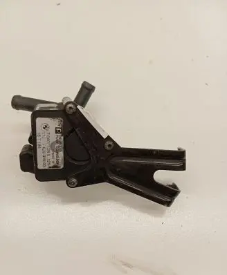 BMW 6 F12 F13 Electric auxiliary coolant/water pump 704077260