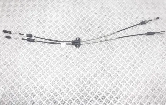 Volvo S60 Gear shift cable linkage 31256860