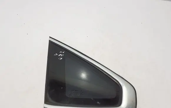Volvo S90, V90 Rear side window 31385504