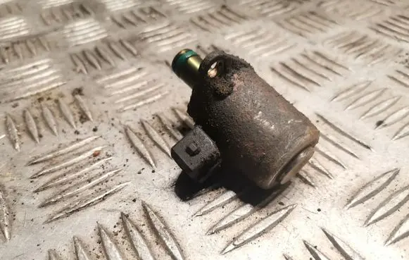 Mercedes-Benz S W220 Sensor 2204600184