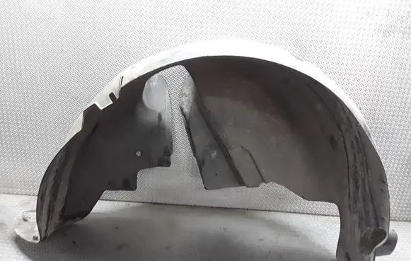 Renault Clio III Rear arch fender liner splash guards 8200289943