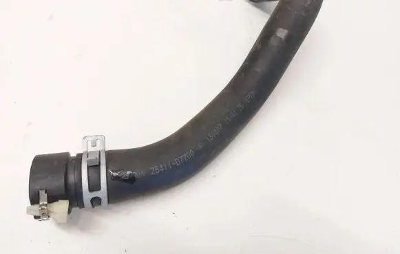 KIA Sportage Engine coolant pipe/hose