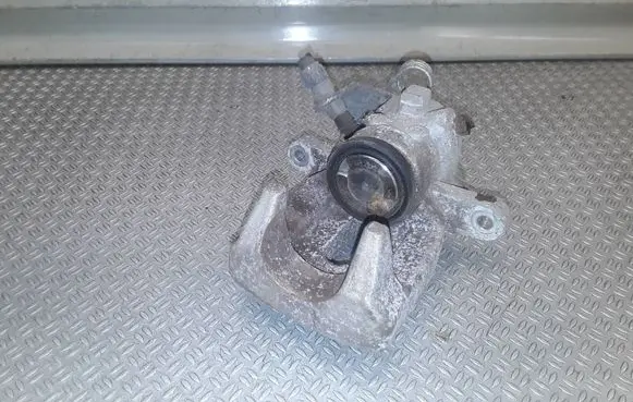 Peugeot 308 Rear brake caliper 