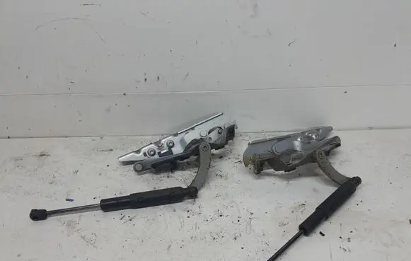 Mercedes-Benz S W221 Engine bonnet/hood hinges A2218800428 A2218800328 A2218800329