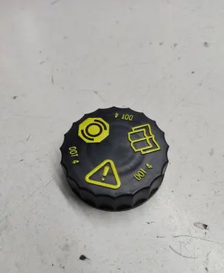 Volvo V60 Brake fluid reservoir 