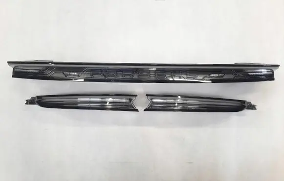 Porsche Taycan 9J1 Pickup box rear panel tailgate 9J1945095A