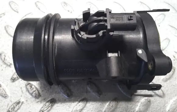 BMW 5 F10 F11 Mass air flow meter 116185194920 8519492 85194920
