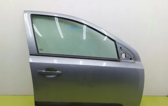 Opel Astra H Front door Z163