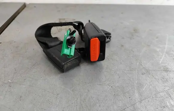 Jaguar XE Rear seatbelt buckle T4N9487PVJ T4N25149