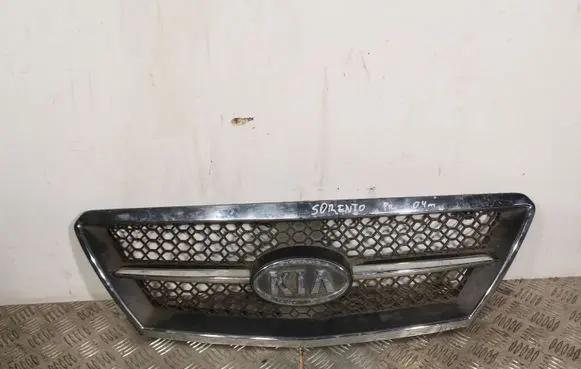 KIA Sorento Front grill 863503E020