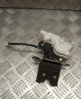 Mazda 3 I Tailgate/trunk/boot lock/catch/latch