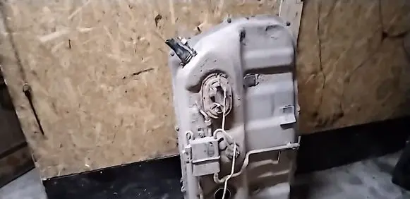 Hyundai Santa Fe Fuel tank 