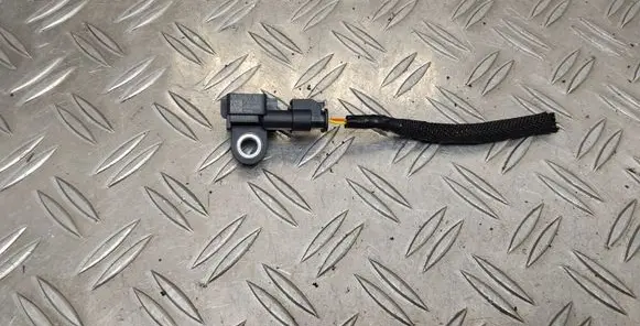 Citroen C4 III e-C4 Airbag deployment crash/impact sensor 9831467780