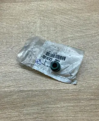 Peugeot Expert Other engine part 095622